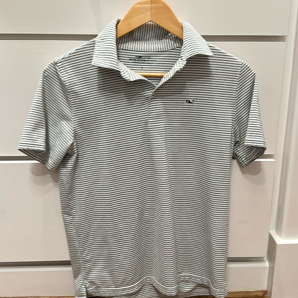 Vineyard Vines green/white stripe on the go sankaty polo